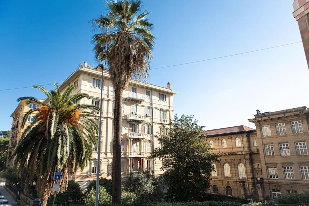 La Casa Del Forziere Verde La Spezia Eksteriør billede